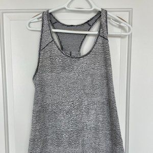 ✨Lululemon Essential Tank Top